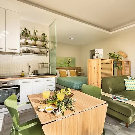 Olive Lemon Biophilic House & Lush Forest Garden Vámos Exteriér fotografie